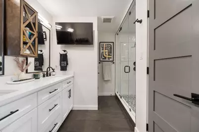 8707 Primrose Lane, Austin, TX 78757 - Photo 20