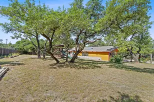 8705 S View Rd, Austin, TX 78737 - Photo 30
