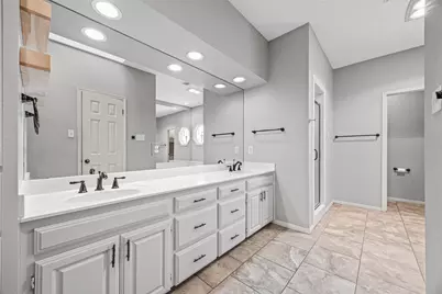 114 Paragon Court, Lakeway, TX 78734 - Photo 16