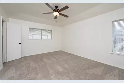 910 Garden View Drive, Georgetown, TX 78628 - Photo 16