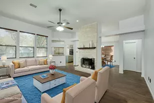 1810 Parkwood Dr, Leander, TX 78641 - Photo 2