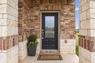19912 Woodrow Wilson St, Manor, TX 78653 - Photo 2