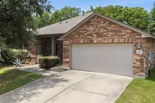 114 Clear Water Pass, Bastrop, TX 78602 - Photo 2
