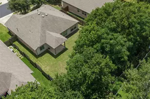 114 Clear Water Pass, Bastrop, TX 78602 - Photo 30