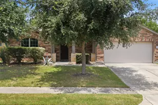 114 Clear Water Pass, Bastrop, TX 78602 - Photo 4