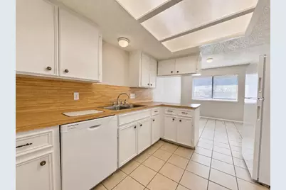 8329 Fathom Circle #B, Austin, TX 78750 - Photo 24