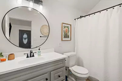 799 W Bartlett Drive, Buda, TX 78610 - Photo 36