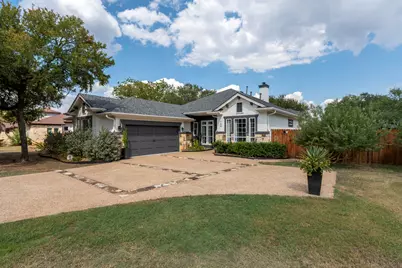 799 W Bartlett Drive, Buda, TX 78610 - Photo 2