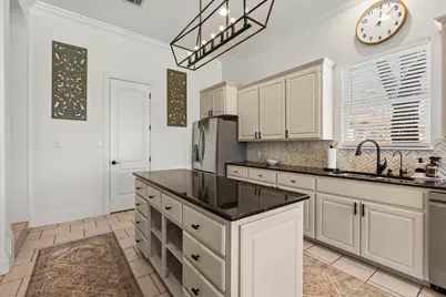 799 W Bartlett Drive, Buda, TX 78610 - Photo 14