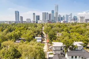 1609 Canterbury St, Austin, TX 78702 - Photo 2