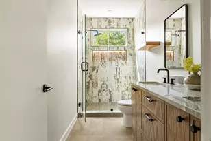 1609 Canterbury St, Austin, TX 78702 - Photo 14