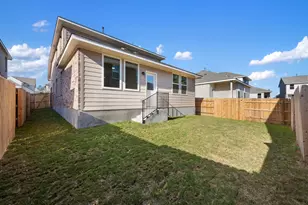 121 Baron Von Gator Dr, San Marcos, TX 78666 - Photo 40