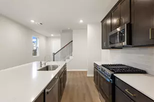 121 Baron Von Gator Dr, San Marcos, TX 78666 - Photo 14