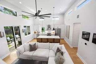 2711 Stacy Ln, Austin, TX 78704 - Photo 6