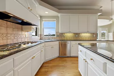 4921 Creek Meadow Cove, Spicewood, TX 78669 - Photo 26