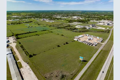 801 Huser Boulevard, Schulenburg, TX 78956 - Photo 4