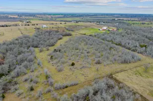 763 Upper Elgin River Rd, Elgin, TX 78621 - Photo 12