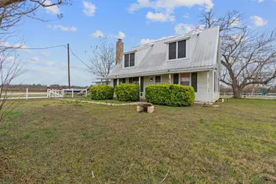 763 Upper Elgin River Road, Elgin, TX 78621 - Photo 2