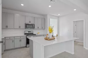 120 Northview Ln, Georgetown, TX 78628 - Photo 12