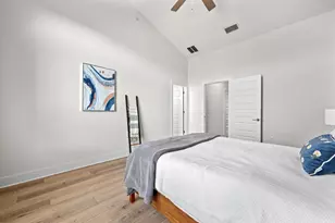 8922 Menchaca Rd, Austin, TX 78748 - Photo 12