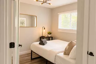 5405 Meadow Crest, Austin, TX 78744 - Photo 14