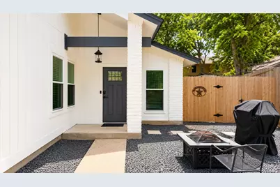 5405 Meadow Crest, Austin, TX 78744 - Photo 2