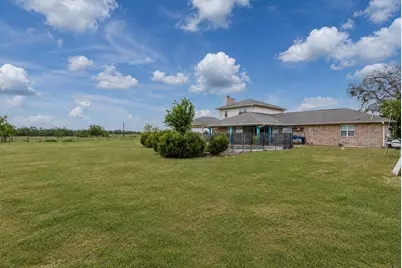 1506 Harwood Road, Luling, TX 78648 - Photo 30