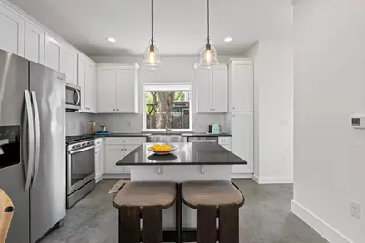 1112 Linden Street #B, Austin, TX 78702 - Photo 8