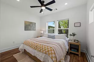 1112 Linden St, Austin, TX 78702 - Photo 14