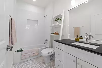 1112 Linden Street #B, Austin, TX 78702 - Photo 16