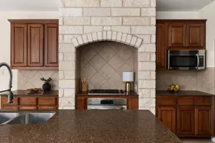 199 Limestone Trail, Austin, TX 78737 - Photo 4