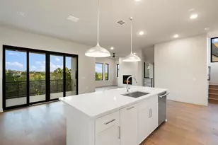 9803 Ribelin Ranch Ct, Austin, TX 78750 - Photo 10