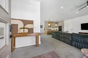 4416 S 1st St, Austin, TX 78745 - Photo 2