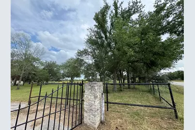 1417 Fm 969, Bastrop, TX 78602 - Photo 14
