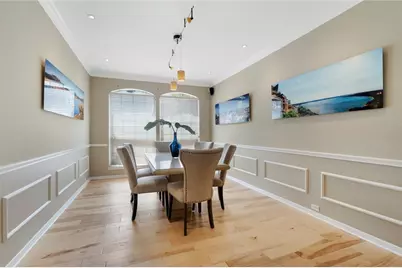 10033 Scull Creek Drive, Austin, TX 78730 - Photo 10