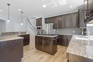 10033 Scull Creek Dr, Austin, TX 78730 - Photo 18