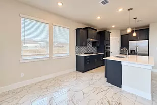 19124 Moreland Ln, Pflugerville, TX 78660 - Photo 8