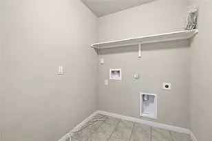 5813 Roderick Dr, Austin, TX 78724 - Photo 14