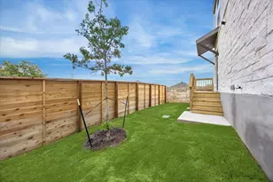 1531 N Red Bud Ln, Round Rock, TX 78665 - Photo 16