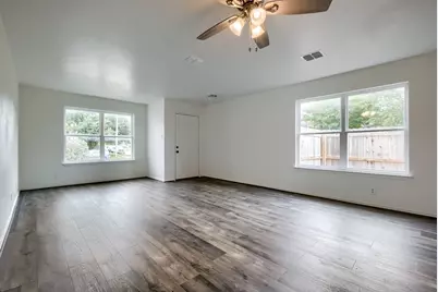381 Scenic Meadow Meadow, New Braunfels, TX 78130 - Photo 6