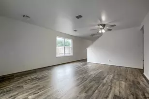 381 Scenic Meadow Meadow, New Braunfels, TX 78130 - Photo 6