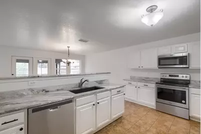 381 Scenic Meadow Meadow, New Braunfels, TX 78130 - Photo 12