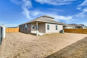 121 Freedom Park Ave, Liberty Hill, TX 78642 - Photo 26