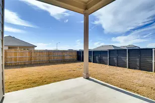 121 Freedom Park Ave, Liberty Hill, TX 78642 - Photo 24