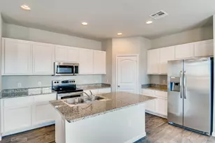 121 Freedom Park Ave, Liberty Hill, TX 78642 - Photo 6