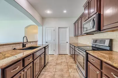 16829 Ruggio Road, Pflugerville, TX 78660 - Photo 12