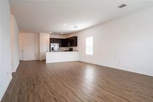 13400 Banquete St, Elgin, TX 78621 - Photo 10