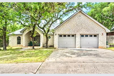 2104 Lancaster Street, San Marcos, TX 78666 - Photo 2