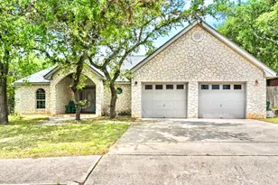 2104 Lancaster St, San Marcos, TX 78666 - Photo 2