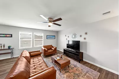 642 Martingale Street, Georgetown, TX 78633 - Photo 28